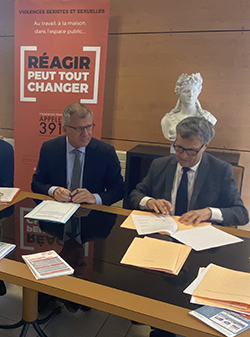 Signature contrat de lutte contre els violences